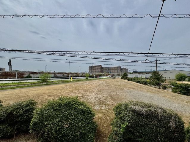 2LDK House in Saitama's Iwatsuki Ward - 82.8㎡ Family Home - Thumbnail 4