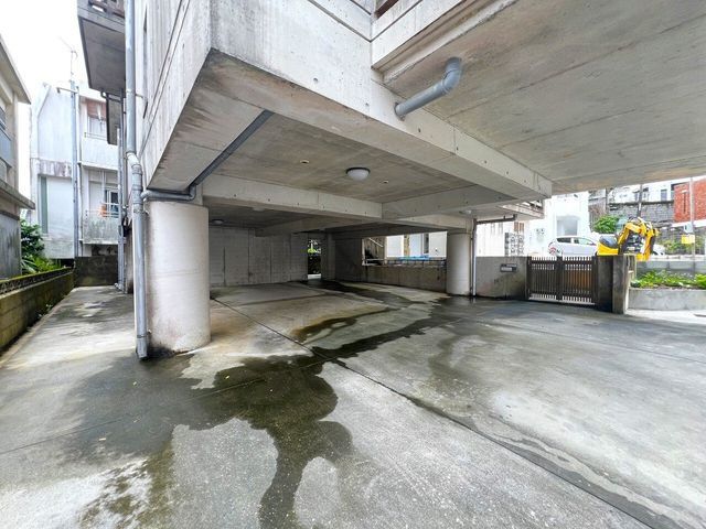 3LDK House in Naha Shuri with 6 Parking Spaces - Thumbnail 2