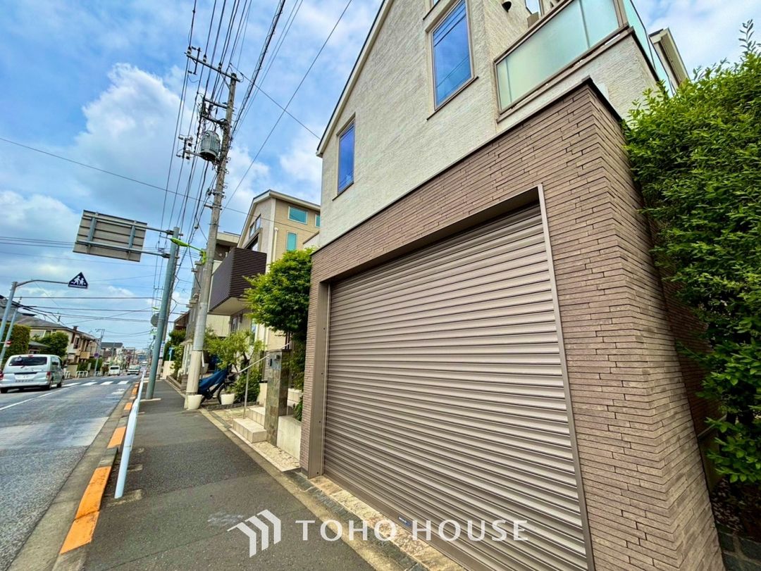 3LDK Wooden House in Okusawa, Setagaya, Tokyo - Thumbnail 4