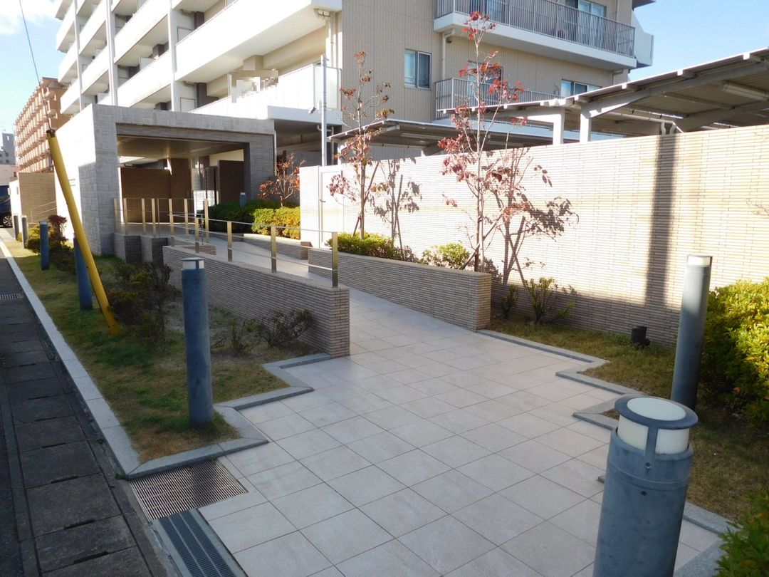 Adogrando Sendai Miyagino 8F: 2LDK Apartment with Balcony in Sendai - Thumbnail 4