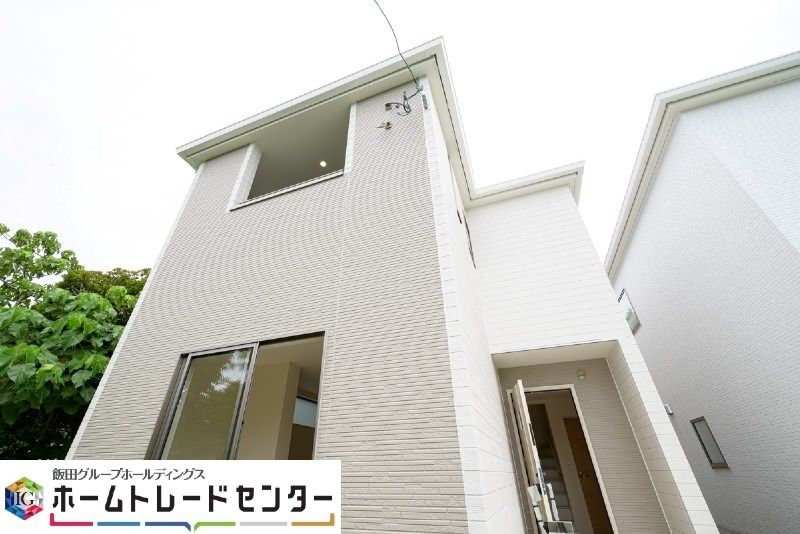 New 3LDK House in Nanjo City, Okinawa with 2 Car Parks - Thumbnail 3