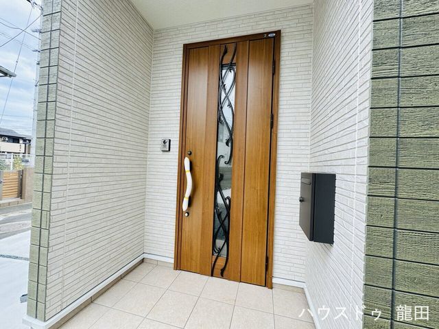 3LDK Modern House in Kumamoto Central Ward with 2 Parking Spaces - Thumbnail 2