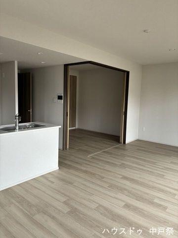 3SLDK Apartment for Sale Near Utsunomiya Station — Interior, Utsunomiya, Tochigi