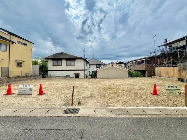 Vacant Land for Sale in Uji, Kyoto - No Building Conditions - Thumbnail 3
