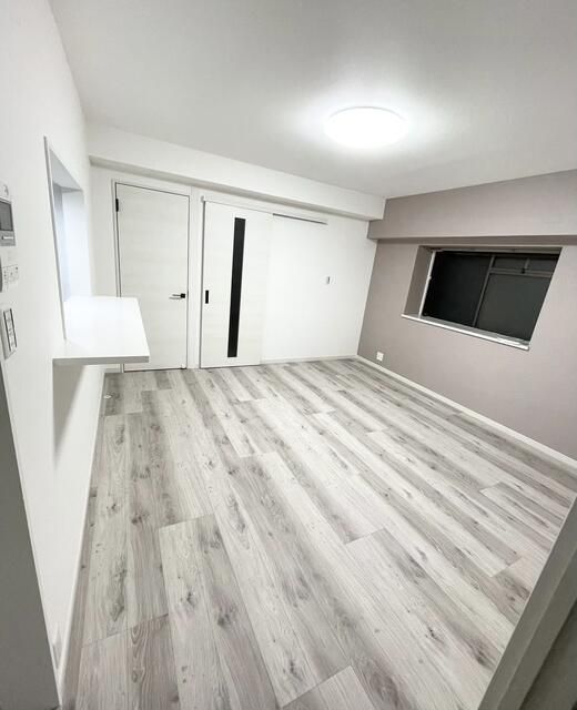 2LDK Apartment for Sale in Dainacourt Kokuragawano, Kitakyushu - Thumbnail 2