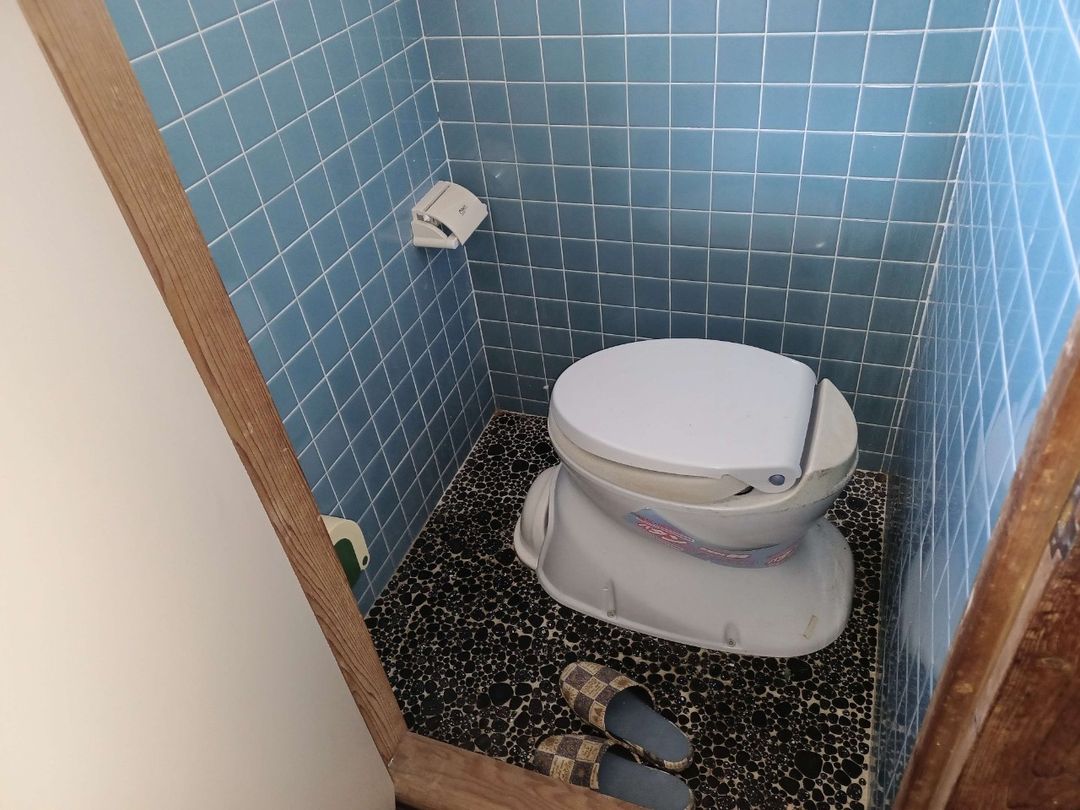 Wooden House in Ōdōchō Tanaka with Spacious Garage - Thumbnail 3