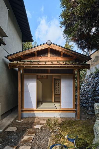 Restored Heritage Estate in Kyoto's Kamitakano near Shugakuin Imperial Villa — Front_door, Sakyo, Kyoto