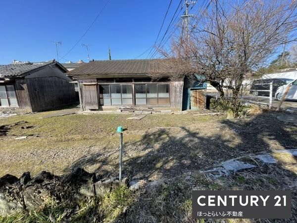807.71 sqm Land Plot with Old House in Miyakonojo, Miyazaki - Thumbnail 4