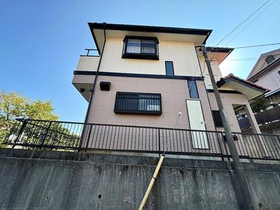 4LDK House for Sale in Yugawara, Kanagawa — Image 1, Yugawara, Kanagawa
