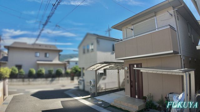4LDK House for Sale in Yamashina, Kyoto with Solar Panels - Thumbnail 2