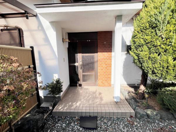 2LDK House in Hadano with South-Facing Balcony - Thumbnail 3