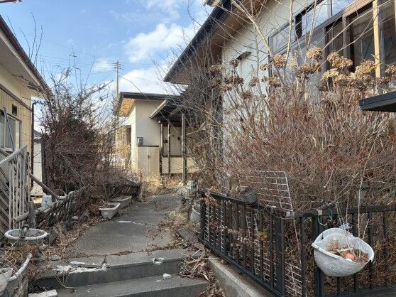6DK House for Sale in Kuromoricho, Miyako City, Iwate - Thumbnail 2