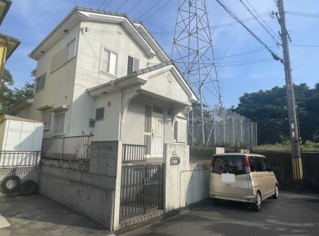3SLDK House in Wakayama City with South-Facing Balcony - Thumbnail 2