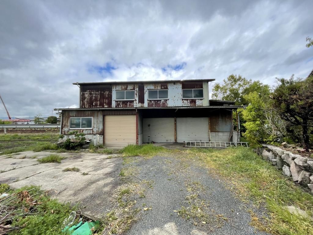 6DK House for Sale in Tsuyama, Okayama - 5 Min Walk to Station - Thumbnail 2