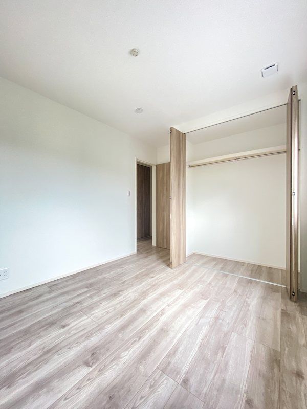 4LDK Modern House in Otsu with Loft and 2 Parking Spaces - Thumbnail 4