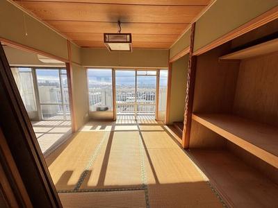 4LDK Apartment for Sale near JR Nishi-Gifu Station, Gifu City — Image 1, Gifu, Gifu