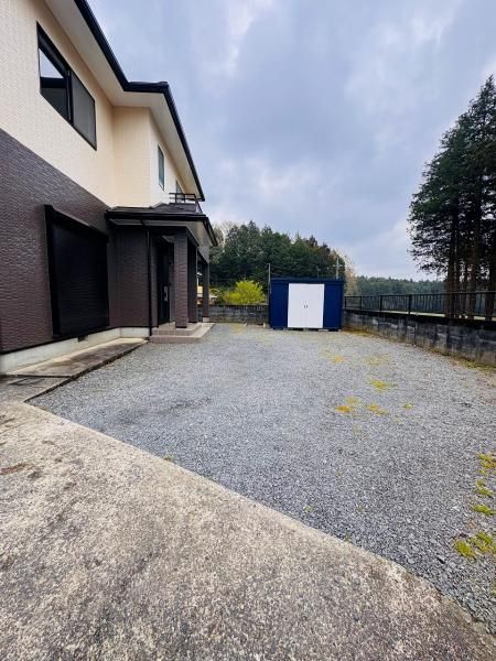 5LDK Renovated House in Kasama with 237m² Land - Thumbnail 4