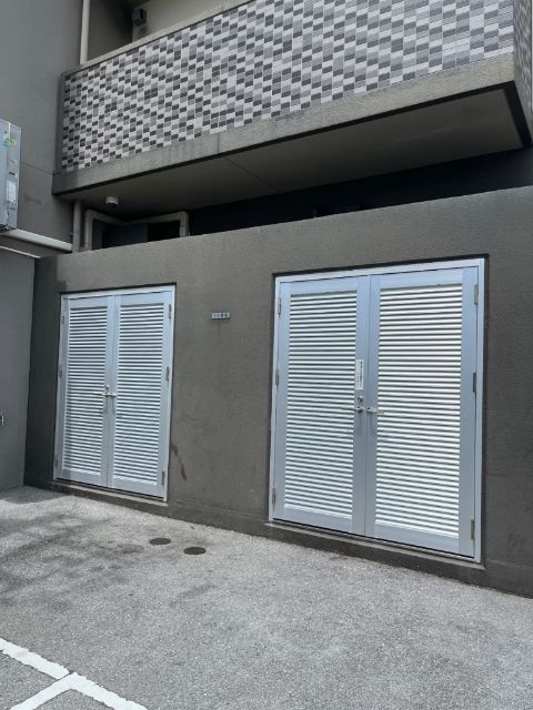 3LDK Apartment in Urasoe City with Ocean Views - Thumbnail 3