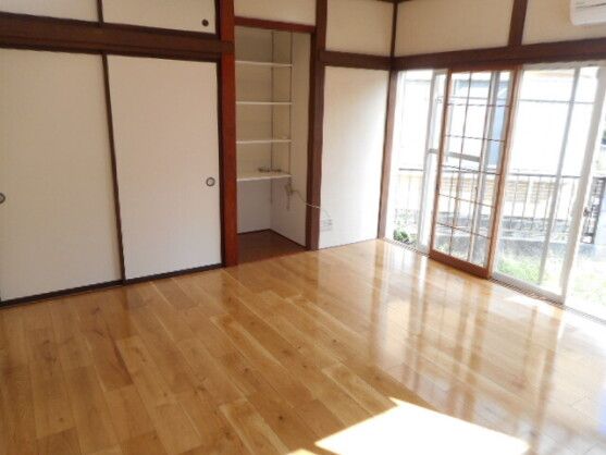 Renovated 3DK House for Sale in Minamiashigara, Kanagawa - Thumbnail 3