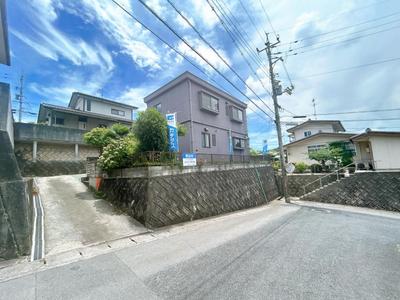 Renovated 4LDK House in Fukuyama with Parking for 3 Cars — Image 1, Fukuyama, Hiroshima