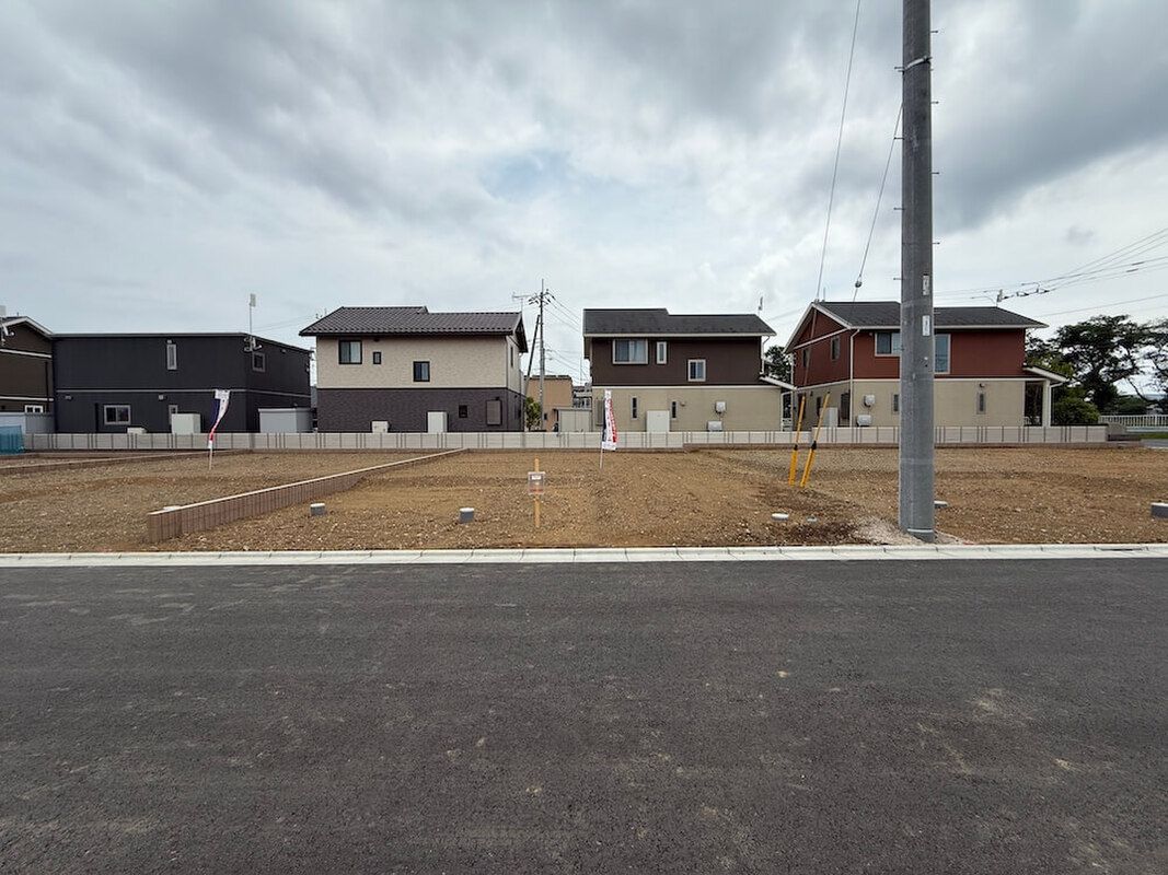 Land for Sale in Hitachinaka, Ibaraki - 8-Lot Subdivision - Thumbnail 2