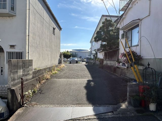 Vacant Land for Sale in Yamashina-ku, Kyoto - 392 sqm Plot - Thumbnail 4