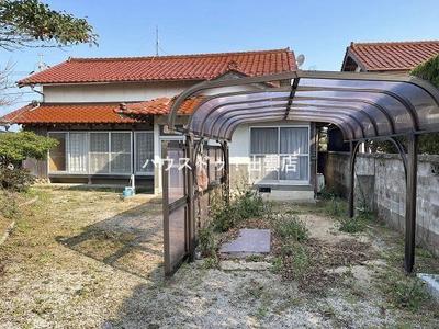 Traditional 5DK House for Sale in Izumo - 567m² Land with Carport — Image 1, Izumo, Shimane
