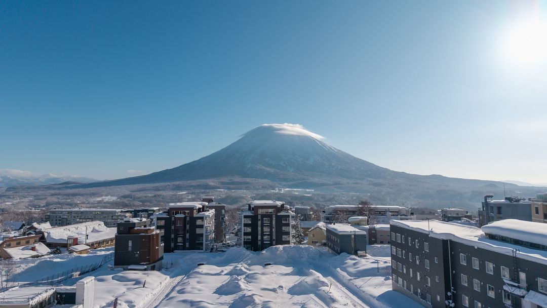 Land for Sale in Niseko Hirafu, Hokkaido - 1,021 sqm - Thumbnail 2