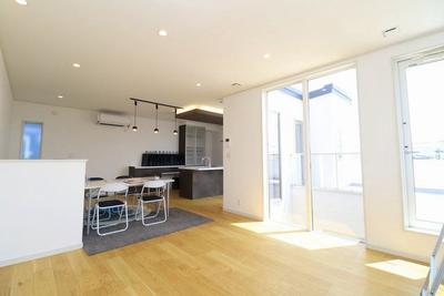 Modern 3SLDK house in Kagoshima with designer features — Image 3, Aira, Kagoshima