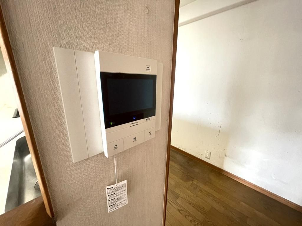 3LDK Apartment for Sale in Oita City, Oita Prefecture - Thumbnail 2