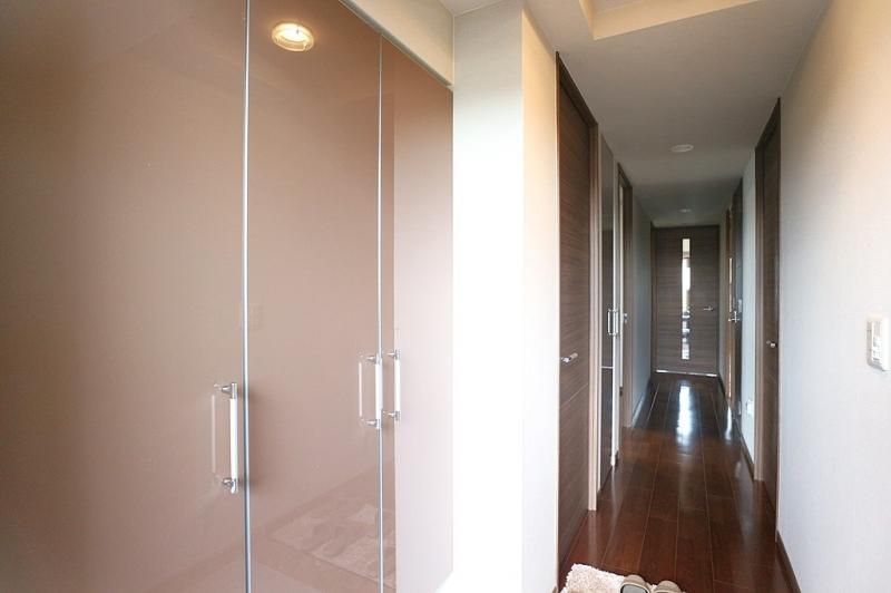 4LDK Apartment for Sale in Higashiosaka, Osaka - Thumbnail 4
