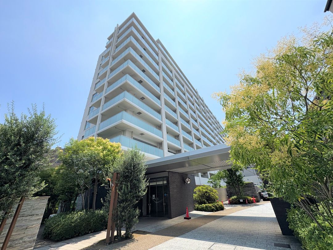 Inisia Toyosu Comfort Place 2LDK Apartment in Koto Ward - Thumbnail 2