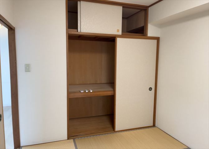 3DK Apartment in Sagamihara with Balcony and Southeast Exposure - Thumbnail 4