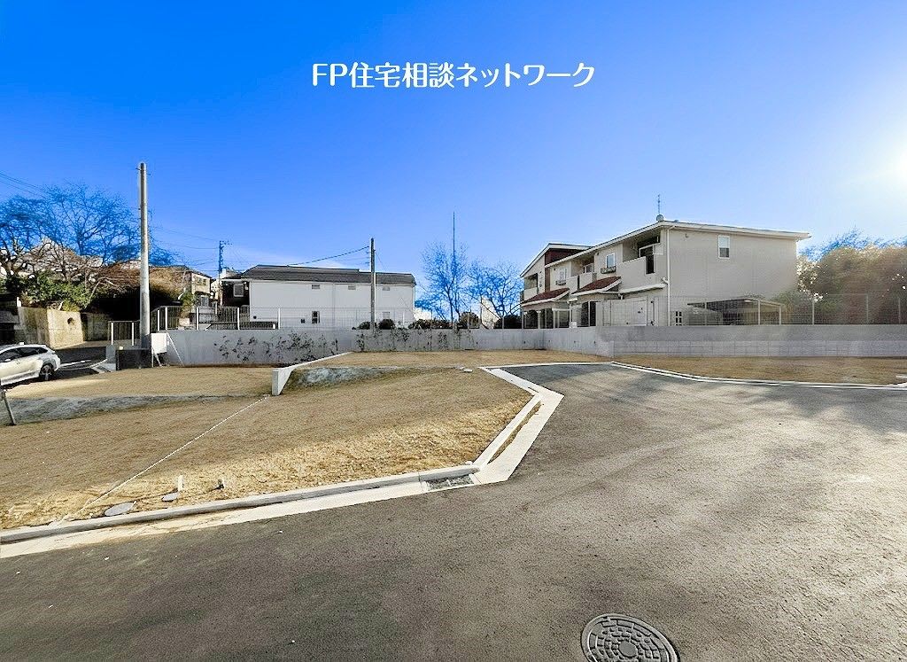 Land for Sale in Tsurumi, Yokohama - Build Your 4LDK Home - Thumbnail 3