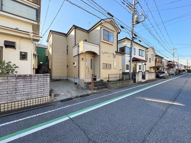 4LDK Family Home for Sale in Iwatsuki, Saitama - Thumbnail 3