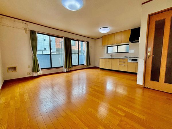 3LDK House for Sale in Shibamata, Katsushika, Tokyo - Thumbnail 2