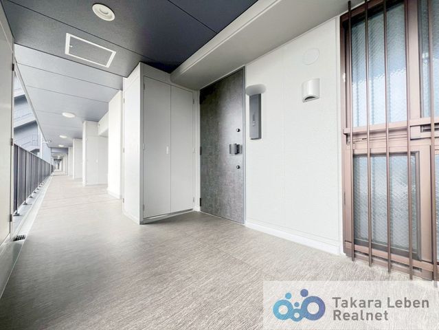 3LDK Apartment in Reven Kotsurushinden THE ONE, Sendai - Thumbnail 2