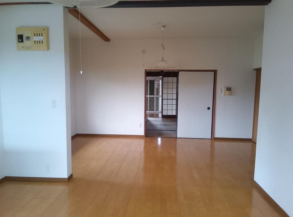 6DK House for Sale in Ōki Town, Fukuoka with 870 sqm Land - Thumbnail 4