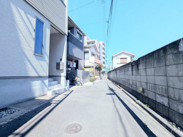 4LDK House for Sale in Kameido, Koto City, Tokyo - Thumbnail 2
