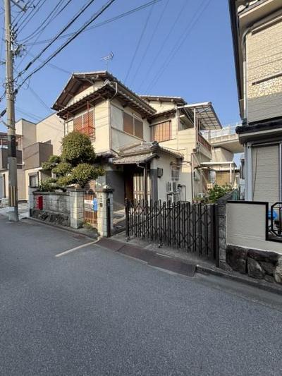 5DK House for Sale in Kawanishi, Nara - Near Yuzaki Station — Image 1, Kawanishi, Nara