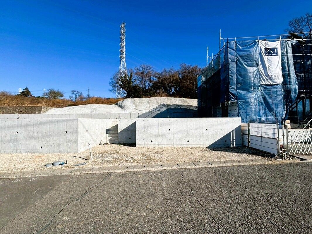 Land for Sale in Yokohama Tsuzuki Ward - Beautiful Sky Nakamachidai - Thumbnail 4