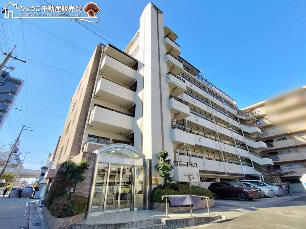 Le Sale Akashi 2SLDK Apartment in Hyogo - Thumbnail 3
