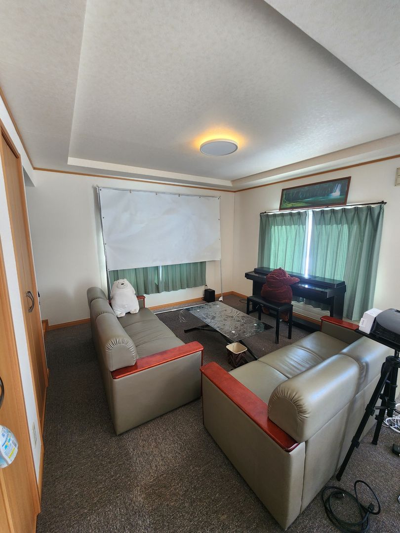 5-Bedroom Licensed Minpaku House in Kutchan, Hokkaido - Thumbnail 4