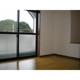 2LDK Shop-Residence in Kitakyushu's Jinharu District — Image 1, Yahatanishi, Fukuoka