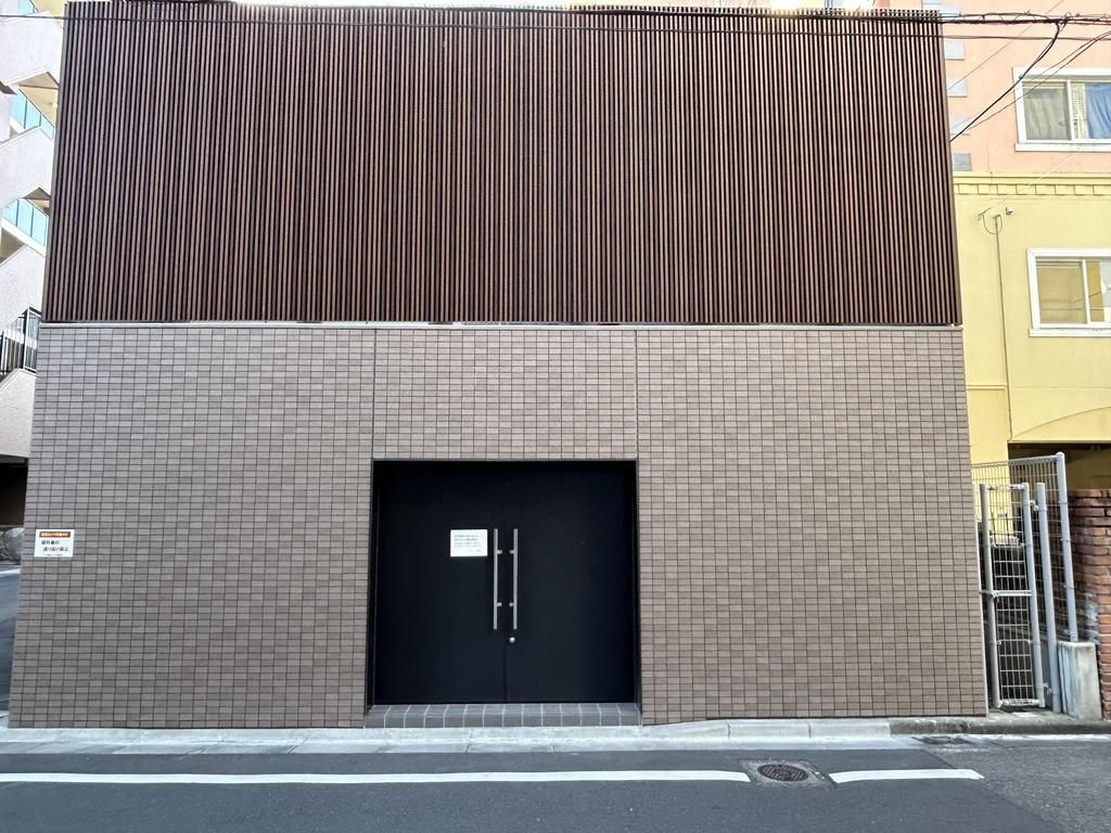 Servas Miyazaki Sent Marks 3LDK Condo with Park View - Thumbnail 2