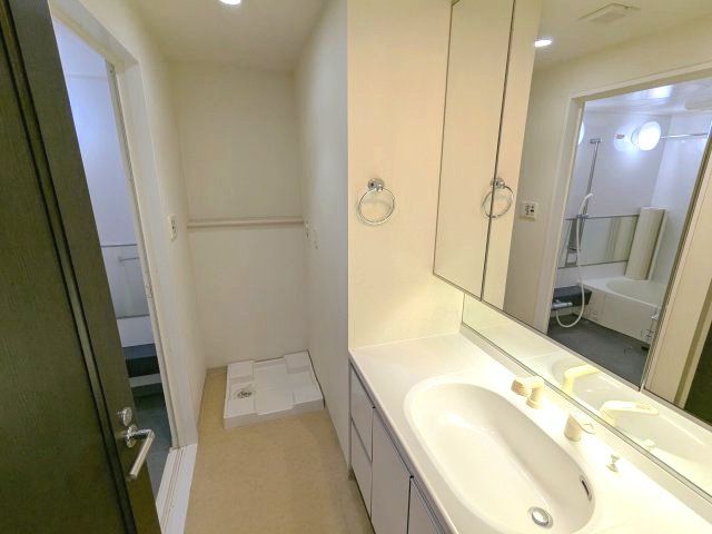 3LDK Apartment for Sale in Utsunomiya, Tochigi - Thumbnail 4