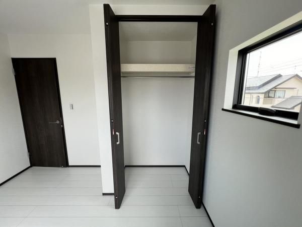 4LDK Modern House for Sale in Kuki, Saitama - Built 2024 - Thumbnail 4