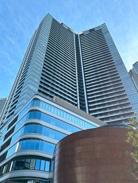 Park Tower Kachidoki Mid 1K Apartment for Sale in Tokyo - Thumbnail 2