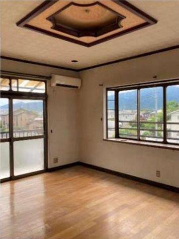 Spacious 8LDK House Near Kaisei Station — Image 1, Kaisei, Kanagawa