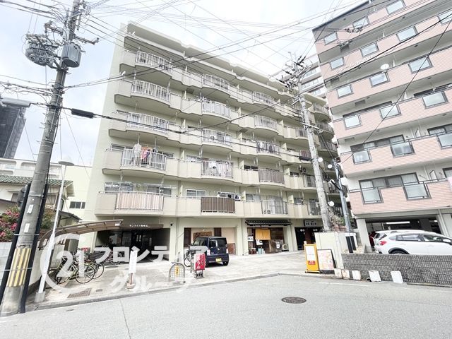 Sunlife Nishiakashi 2LDK Apartment in Akashi City - Thumbnail 3